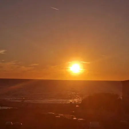 Tramonti Sul Mare Lägenhet Marina Di Pisa