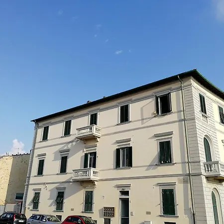 Tramonti Sul Mare Apartment *